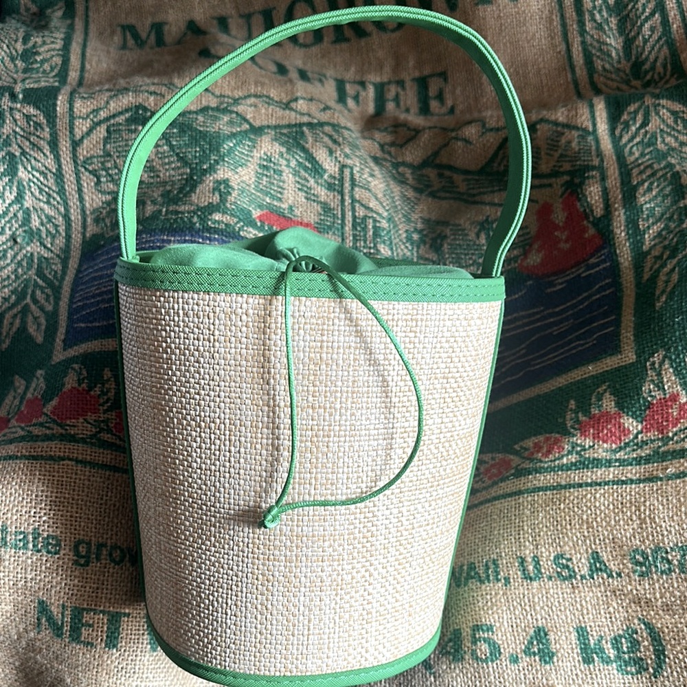 NEIMAN MARCUS Small Straw Tote